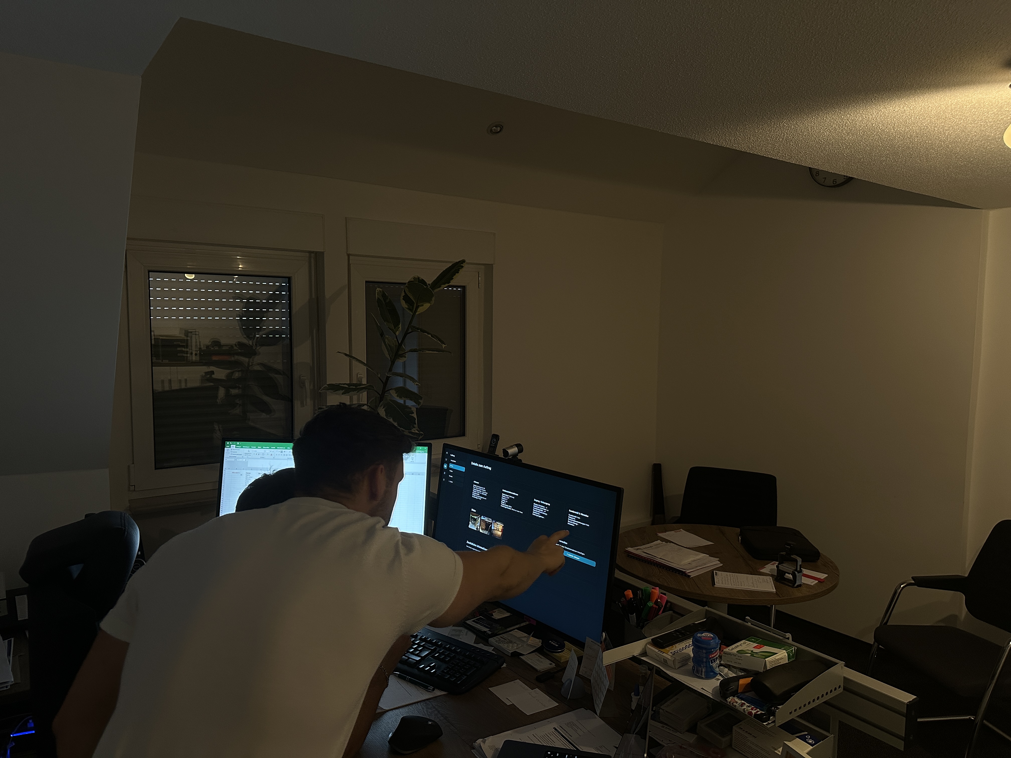 EstimateX Team bei der Arbeit